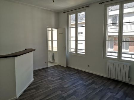 Location Appartement 1 pièce 22m² ROUEN 76000 - Photo 2