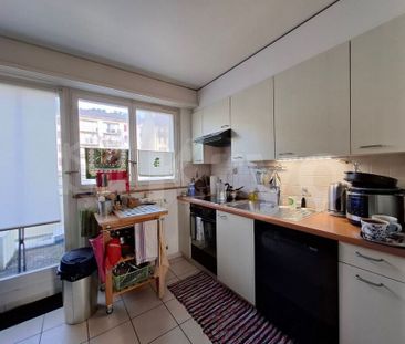 3-room penthouse apartment near the train station - Photo 4