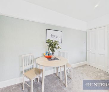 1 bedroom Flat To Let Total Size: 553 SQ FT - Photo 2