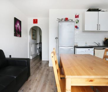 Burley House – Room 4 - Photo 3