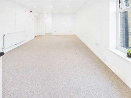 York Street, Twickenham, London, TW1 - Photo 4