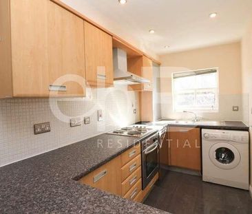 Priory Road, Warwick, CV34 - Photo 4