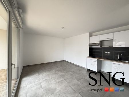 BEAU T2 AVEC TERRASSE ET JARDIN . PARKING - Photo 4