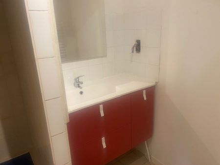 Location Appartement 1 pièce 25m² MONTREVEL EN BRESSE 01340 - Photo 2