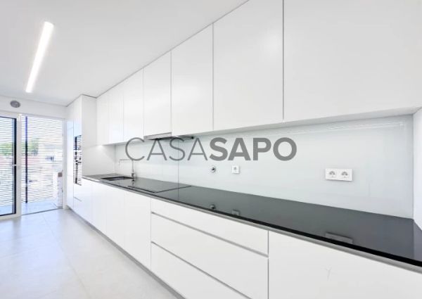 Apartamento T4 para alugar em Matosinhos