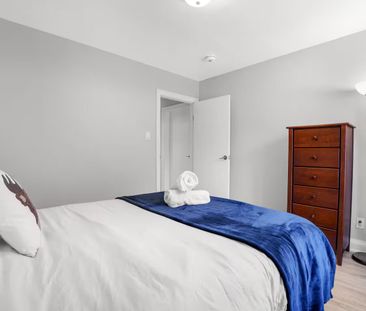 For Lease - 102 Kribs Street, Cambridge, Ontario - Photo 5