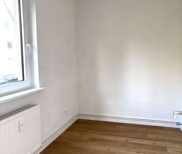 ~~Kleine Erdgeschoss 2-3 Zimmerwohnung in Bünde Mitte !~~ - Photo 2