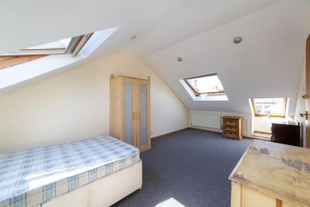 4 bedroom maisonette to rent - Photo 2