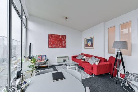 3 bedroom flat to rent - Photo 2