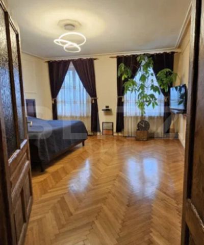 Casa de inchiriat, 80 mp, zona Centrala - Fotografie 5