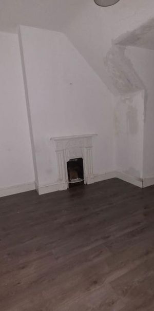 3 bedroom flat to rent - Photo 1