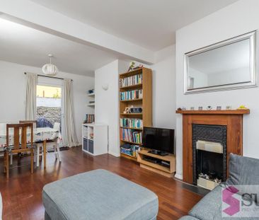 3 bedroom terraced house to rent - Photo 2