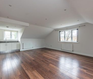 2 bedroom penthouse to rent - Photo 1