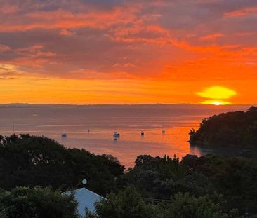 Contemporary Island Retreat with Sea Views - Photo 5