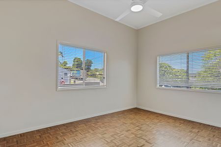 Elevated Living with Stunning Valley Views in the Heart of Nambour - Photo 4