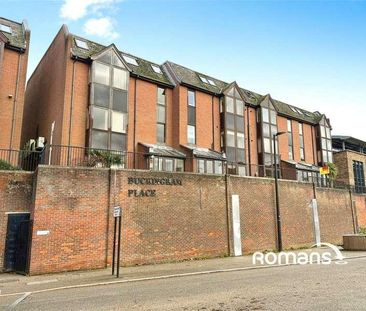 Buckingham Place, Bellfield Road, High Wycombe, Buckinghamshire, HP13 - Photo 5