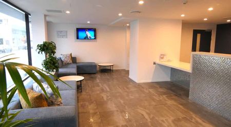 Top Floor - Amazing Views - Photo 5