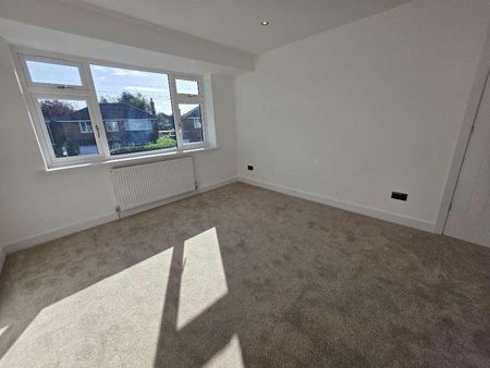 Vicarage Avenue, Cheadle Hulme, SK8 - Photo 3