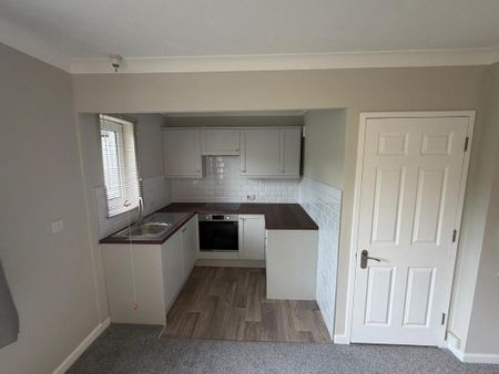 1 bedroom property to rent - Photo 2