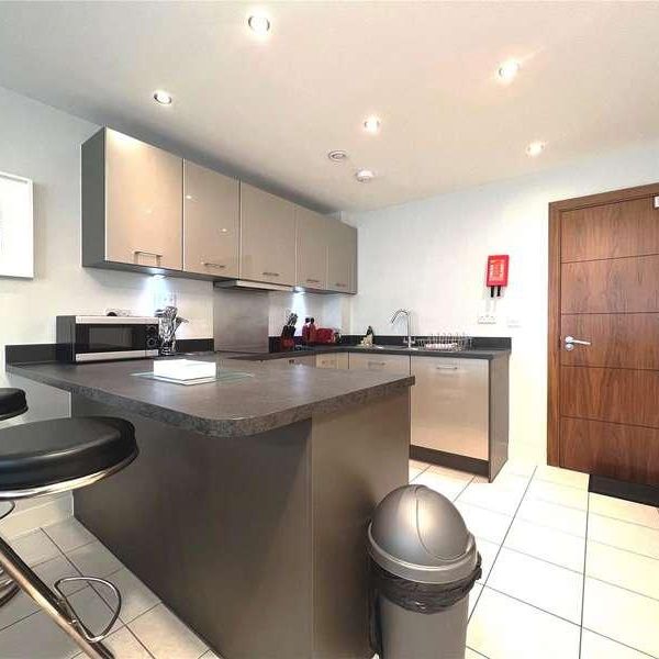 New Manor House, The Ring, Bracknell, RG12 - Photo 1