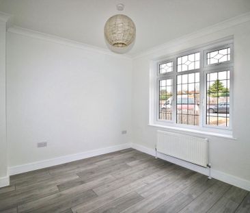 2 bedroom semi-detached bungalow to rent - Photo 1