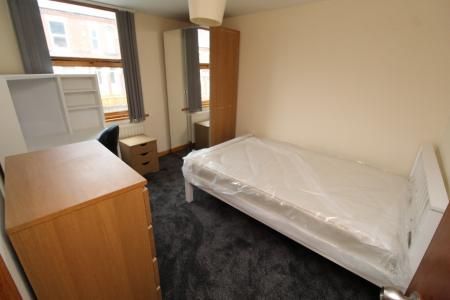 Balfour Road, Lenton, Nottingham, NG7 - Photo 4