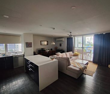 Exceptional City and River Views! - Photo 2