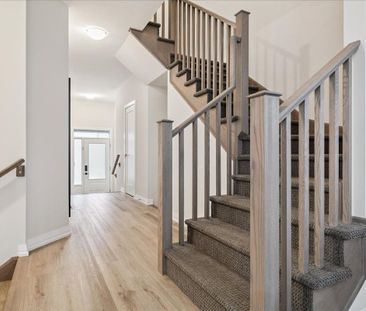 For Lease - 193 Lormont Boulevard, Hamilton, Ontario - Photo 4