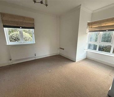 Newton Lane, Romsey, Hampshire, SO51 - Photo 5