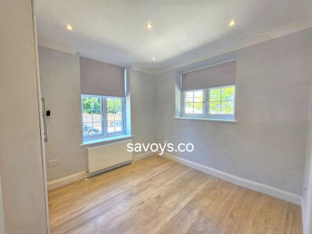 3 bedroom flat to rent - Photo 5