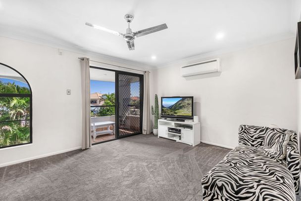 Tropical Entertainer's Oasis in Sovereign Waters Estate! - Photo 1