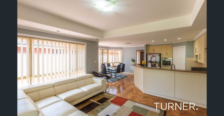 Well Presented Family Home - Photo 4