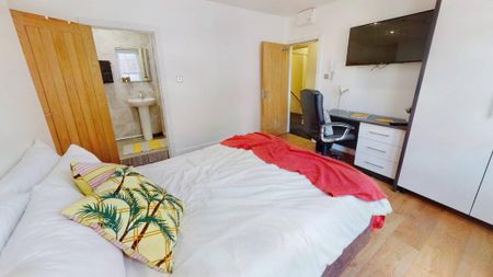 Studio to rent - Photo 2