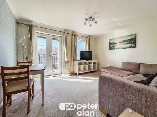 Heol Llinos, Thornhill, Cardiff - Photo 1