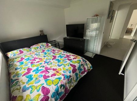 Caboolture - Photo 2