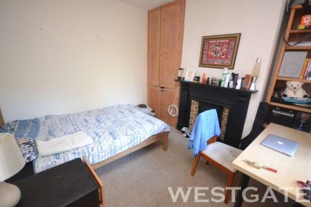 4 Bed - Donnington Road, Reading - Photo 2