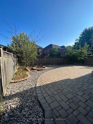 For Lease - 147 Jefferson forest Drive Unit# Apartment, Richmond Hill, Ontario - Photo 1