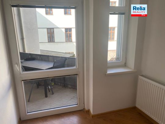 Pronájem bytu 3+1 100 m² - Photo 1