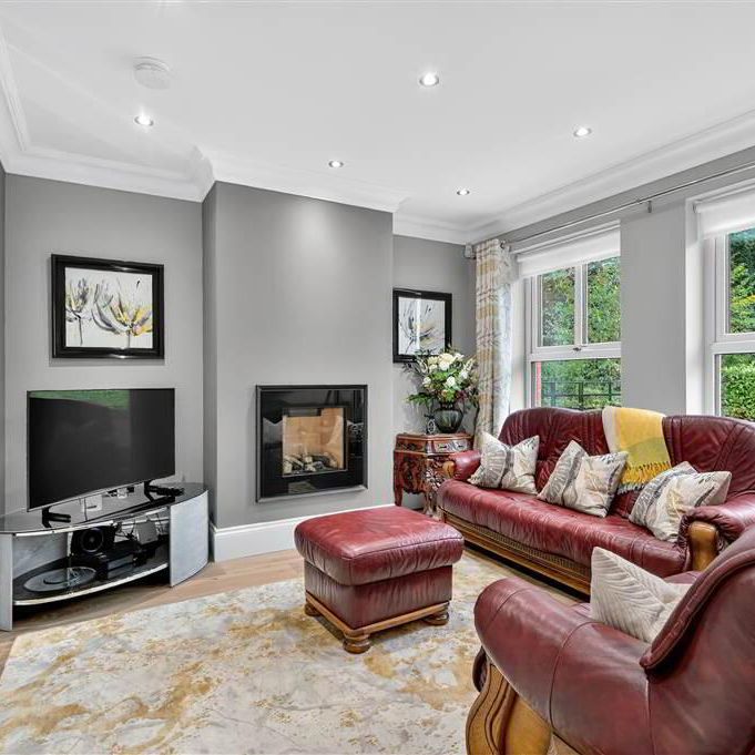 9 Montpelier Park, Malone Road, Belfast, BT9 5RS - Photo 1