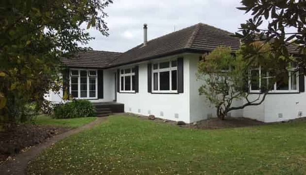 Great Location on Ruahine Street - Photo 1