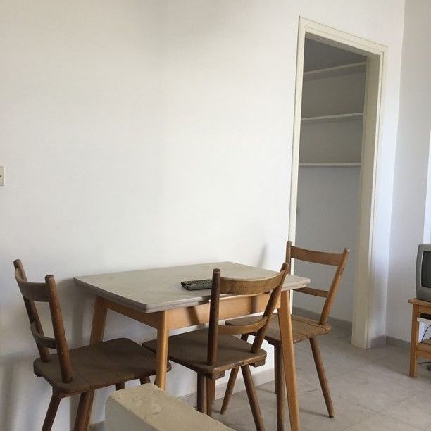 Studio/Γκαρσονιέρα για ενοικίαση Κέντρο (Ρίο) - Photo 1