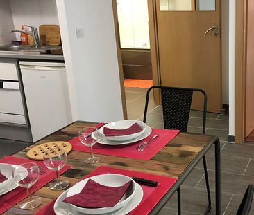 Location Appartement 2 pièces 41m² LA ROCHELLE 17000 - Photo 4