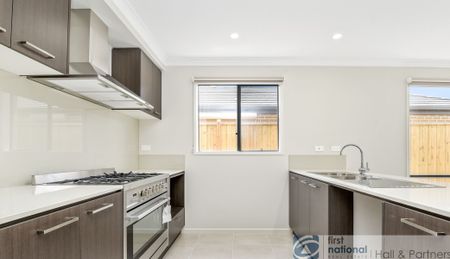 29 Hekela Street, Clyde North - Photo 2