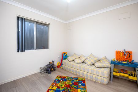 9 Lonergan Place East Wagga Wagga NSW - Photo 5