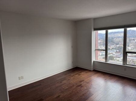 Spacious 2-Bedroom, 2-Bath Condo for Rent in Downtown Kelowna - Photo 4