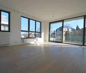 Appartement te huur - Foto 3