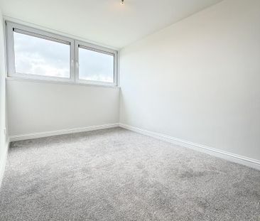 12a Moveen House, Benmore Drive, BT100EF, Finaghy - Photo 3