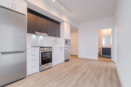 For Lease - 5105 Hurontario Street Unit# 3202, Mississauga, Ontario - Photo 2