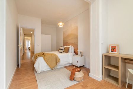 Passatge de Marimon, Barcelona, Catalonia 08021 - Photo 4