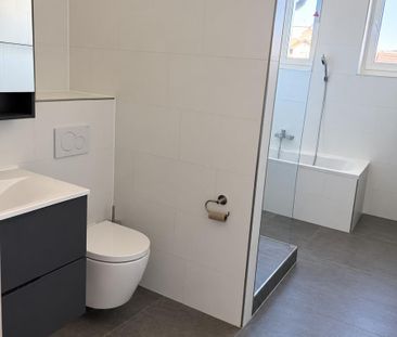 Frisch renovierte 4.5 Zimmer Wohnung nähe Bahnhof - Photo 3